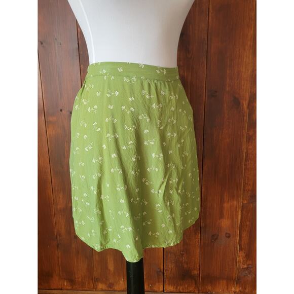 Billabong Women S Skirt Green Floral Casual Boho Lightweight Dainty Vacation💚 - Picture 10 of 12